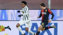 Genoa y Juventus en partido de la Serie A