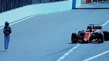 El McLaren Honda dej¨® tirado a Alonso antes de la salida