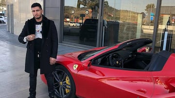 Omar Montes y la venta de su Ferrari: "Va muy bajo y para mi abuela era difícil entrar"