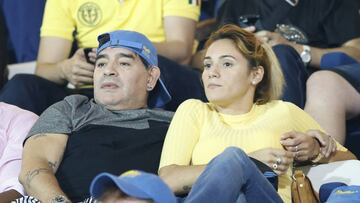 Maradona and his girlfriend