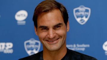 MASON, OHIO - AUGUST 11: Roger Federer of Switzerland fields questions at a media round table during the Western &amp; Southern Open at Lindner Family Tennis Center on August 11, 2019 in Mason, Ohio.   Matthew Stockman/Getty Images/AFP
 == FOR NEWSPAPERS, INTERNET, TELCOS &amp; TELEVISION USE ONLY ==