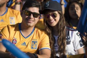 Este fue el ambiente dentro y fuera del campo en el clásico de la 'Sultana del Norte' celebrado este sábado en el Estadio Universitario.