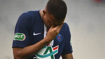 La participación de Mbappé en Champions peligra por la lesión