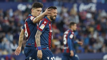 21/04/22 PRIMERA DIVISION JORNADA 33
LEVANTE UD - SEVILLA FC
FIN DE PARTIDO TRISTEZA MORALES PENALTI FALLADO