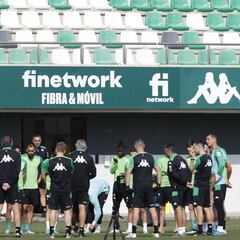 Bartra, Carvalho, Joaquín y Lainez, dudas para Getafe