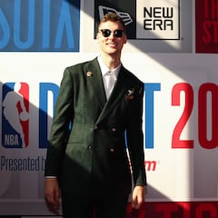 Kyle Filipowski’s family make grooming accusations against girlfriend Caitlin Hutchinson