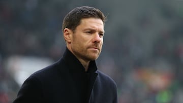 Soccer Football - Bundesliga - FC Augsburg v Bayer Leverkusen - WWK Arena, Augsburg, Germany - January 13, 2024 Bayer Leverkusen coach Xabi Alonso before the match REUTERS/Leonhard Simon DFL REGULATIONS PROHIBIT ANY USE OF PHOTOGRAPHS AS IMAGE SEQUENCES AND/OR QUASI-VIDEO.