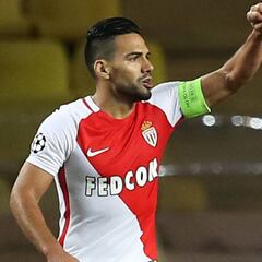 Falcao: primer doblete en Champions y guiño a la Selección