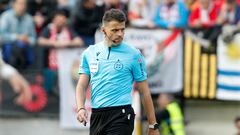 Who is Jesús Gil Manzano, the referee for AC Milan vs Inter?