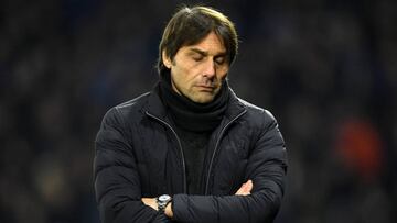 El entrenador italiano del Chelsea, Antonio Conte, durante un partido.