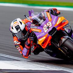 ‘Martinator’ se rehace con las alas de Ángel Nieto