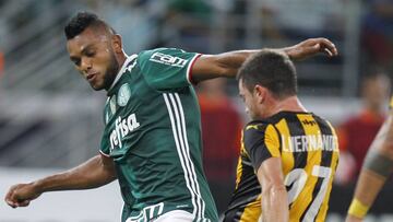 Miguel Borja cuestionado por la prensa brasileña