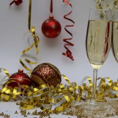 Las canciones más populares para dar la bienvenido al Año Nuevo 2025: ABBA, Mecano...