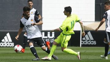 Mestalla y Elche empataron 3-3 en el Antonio Puchades de PAterna.