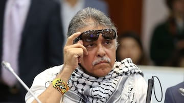 Bogot&aacute;. 12 de Junio del 2019. Tras ser posesionado Jes&uacute;s Santrich ya se encuentra en la Comisi&oacute;n S&eacute;ptima de C&aacute;mara realizando su papel que le desempe&ntilde;a como Representante a la Camara. (Colprensa- &Aacute;lvaro Tavera).