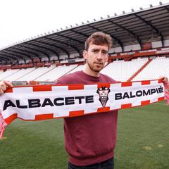 Rai Marchán: “Nunca había tenido la suerte de poder jugar en el fútbol profesional en España”