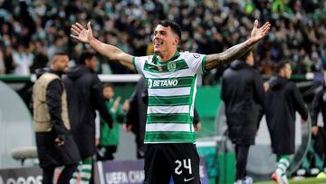 Pedro Porro, jugador del Sporting de Lisboa, celebra un gol.