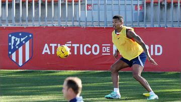 24/11/23 ENTRENAMIENTO ATLETICO DE MADRID
REINILDO