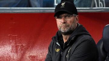 Jurgen Klopp en el banquillo durante el encuentro entre Barcelona y Liverpool de la Champions League.
