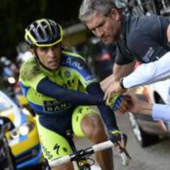 Riis: "Si alguien puede ganar el Giro y el Tour ése es Contador"