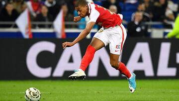 El técnico de Mbappé habla sobre su situación.