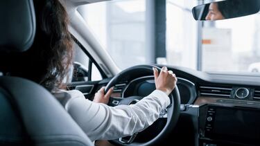 ¿Cuántos autos nuevos se venderán en el mundo en 2023?