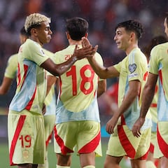 España negocia la Finalissima con Argentina en Montevideo