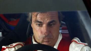 <b>MALA SUERTE</B>. La jornada no empezó nada bien para Sainz: tuvo problemas con el cableado de la cámara subjetiva que lleva en el habitáculo y luego se salió de la pista. Adiós al título.