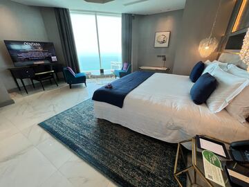 Una de las habitaciones del hotel Centara.