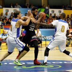 El Estudiantes se estrena ante su afición con paliza al Khimki
