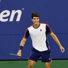 Alcaraz youngest male to reach quarterfinals of a Grand Slam in Open era