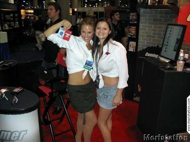 Las chicas del E3 2004, galería de booth babes