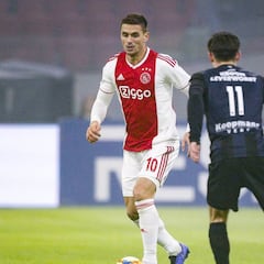 Van de Beek guía al Ajax a semifinales de Copa