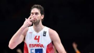 Pau (30), del Olimpo a Grecia