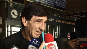 Costas: "Me fui 5 días de vacaciones y el presidente paró la renovación"