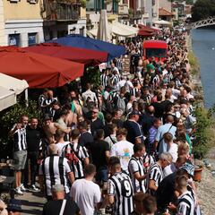 Champions League adventures may be a new experience for many Toon fans, but one older head appeared to lose it in the Navigli canal.