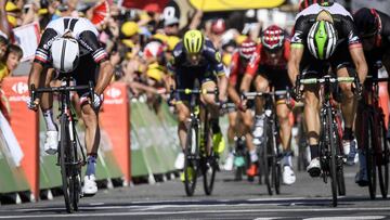 El Sky de Froome caza a Martin y Contador en los abanicos