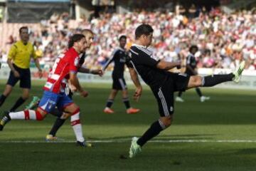 James Rodríguez marca el 0-2.