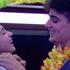 Así fue la noche de tonteo entre Sandra Pica y Julen