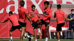 Entrenamiento del Sevilla.