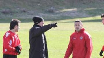 <b>INDICA EL CAMINO. </b>Abel se muestra satisfecho con el trabajo semanal del equipo y parece tener claro la senda a seguir.