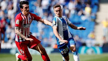 Savic no alcanza a Pedrosa y se lesiona durante el partido del Atlético contra el Espanyol.