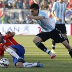 Javier Pastore sufre lesión muscular y no estará ante Chile