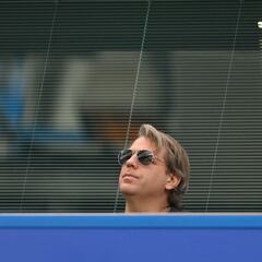 Boehly ‘premia’ a su afición tras la desastrosa temporada