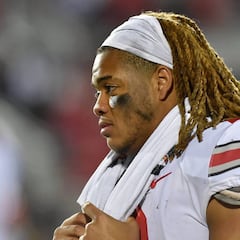 Chase Young anuncia que no tendrá actividad en el Combine