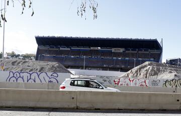 The half-demolished Vicente Calderón stadium pictured during the first week of November with the M-30 diverted past the main stand.