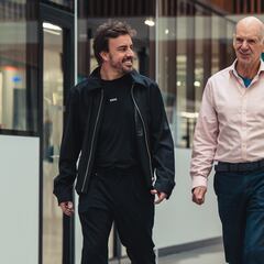 Cumbre Alonso-Newey en un momento crítico para Aston Martin