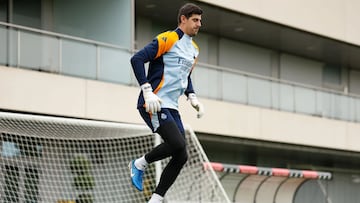 Courtois.
