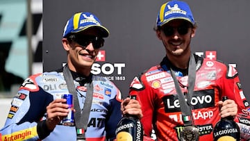 Marc M¨¢rquez y Bagnaia.