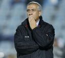 Manzano se despide cuatro meses antes de acabar la Liga y luego rectifica